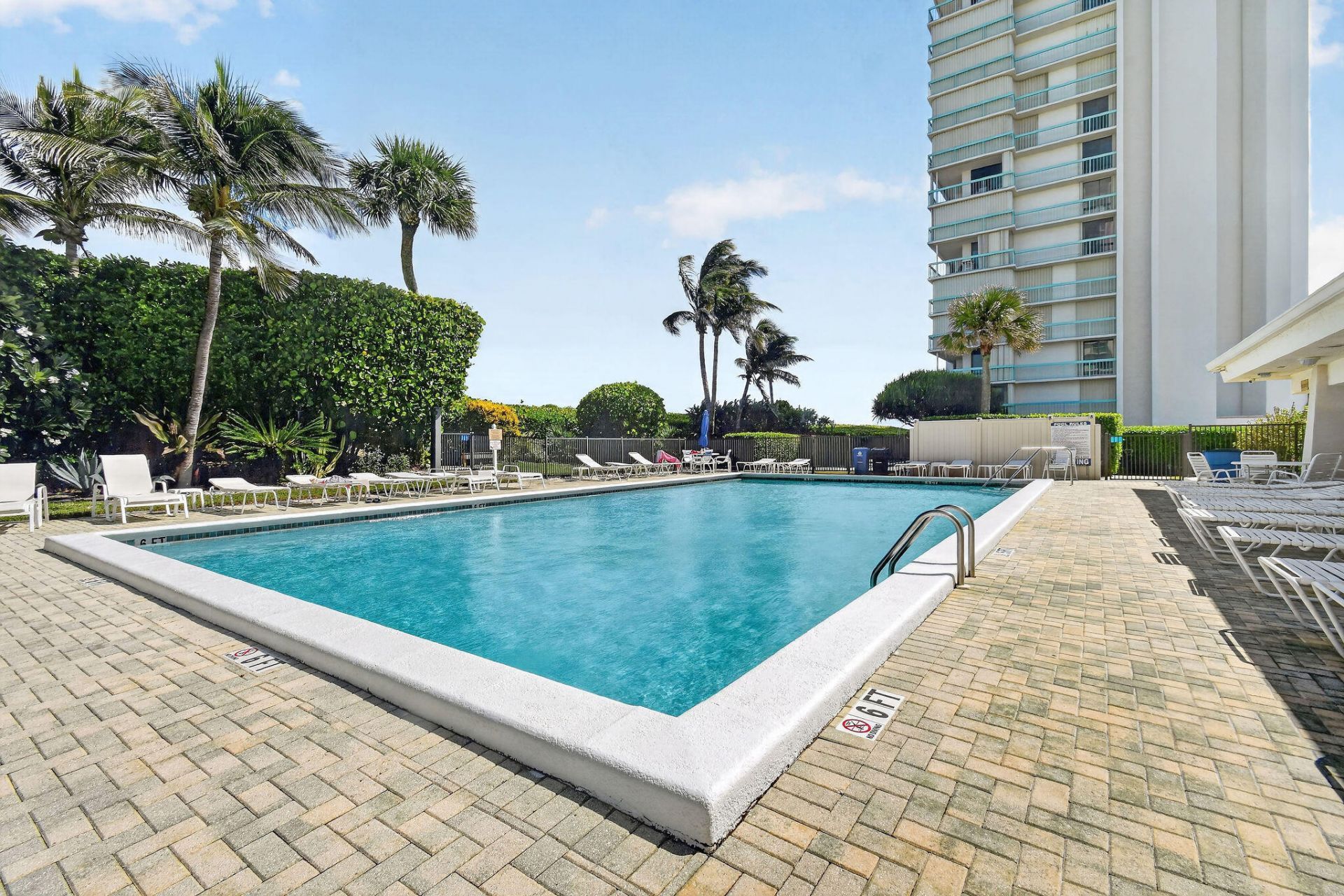 9940 S Ocean Drive, Unit 408, Jensen Beach, FL 34957 Photo