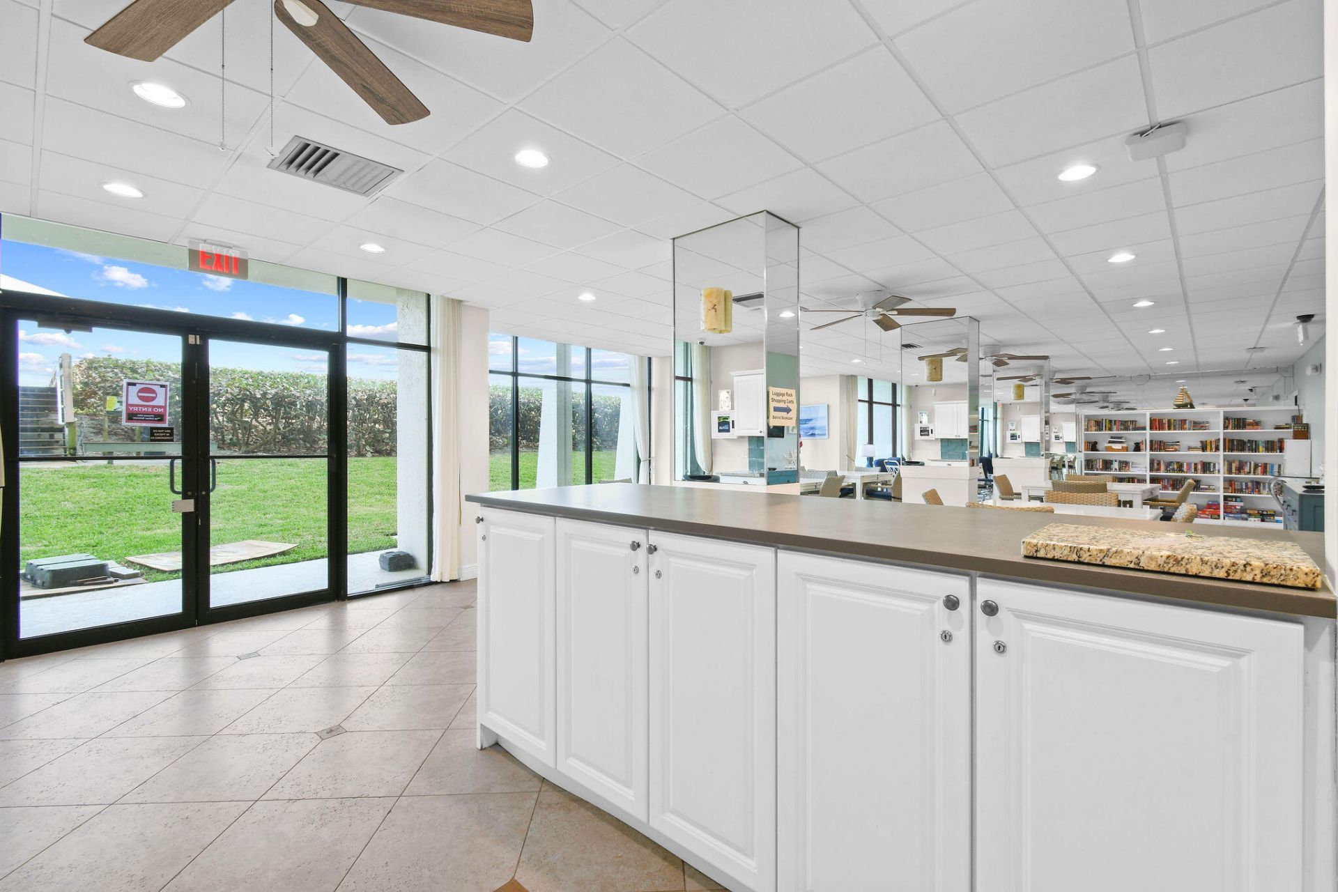 9940 S Ocean Drive, Unit 408, Jensen Beach, FL 34957 Photo