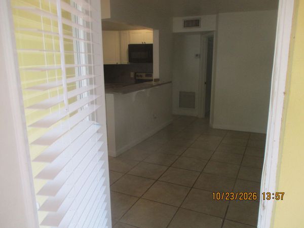 605 NE 14TH Place, Unit 2, Fort Lauderdale, FL 33304
