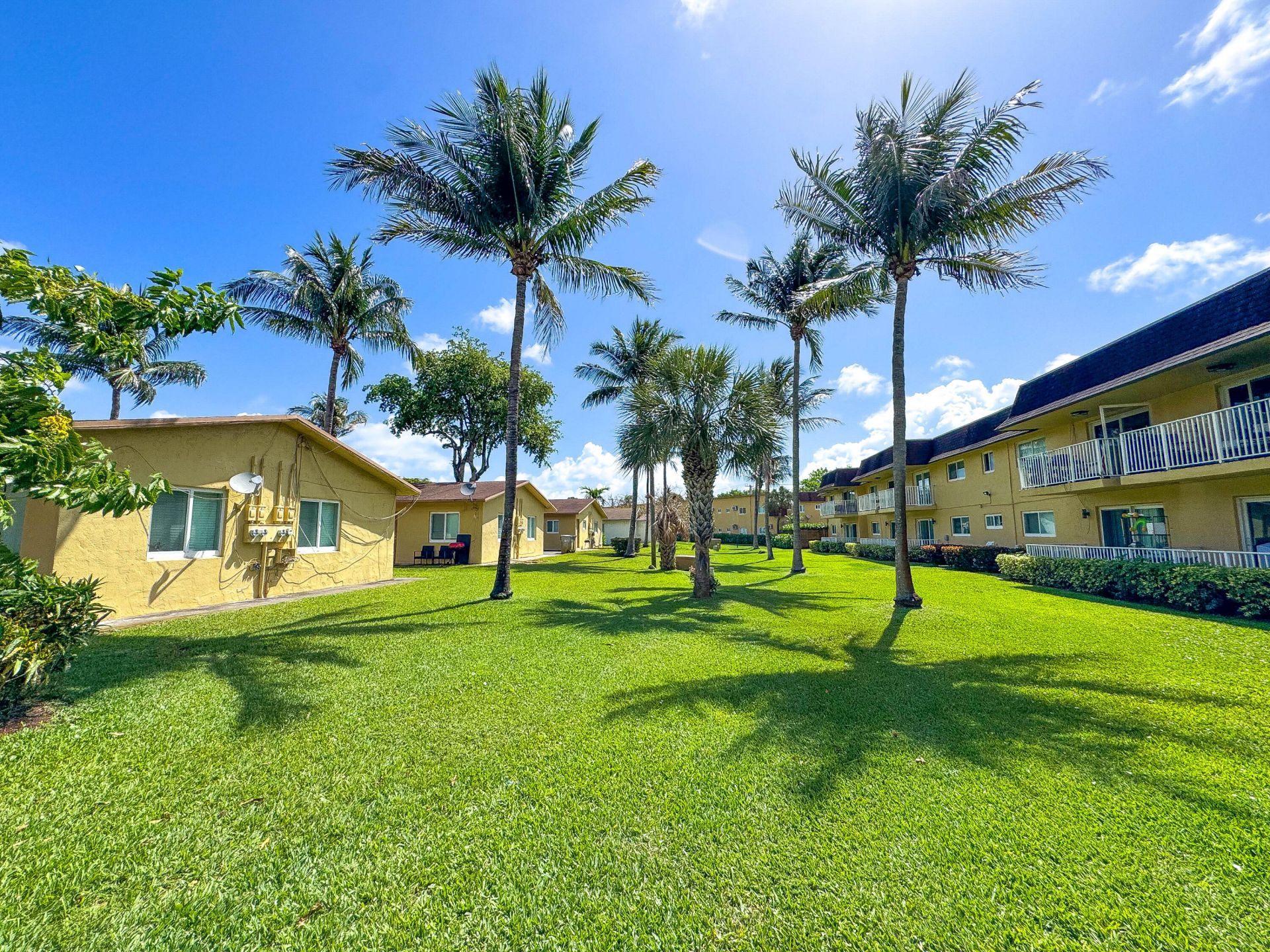 433 SW 2nd, Unit 2, Pompano Beach, FL 33060 Photo