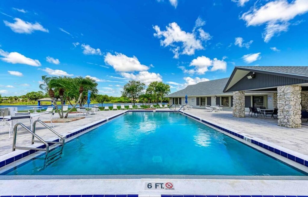 4687 SE Copperwood Terrace, Stuart, FL 34997 Photo