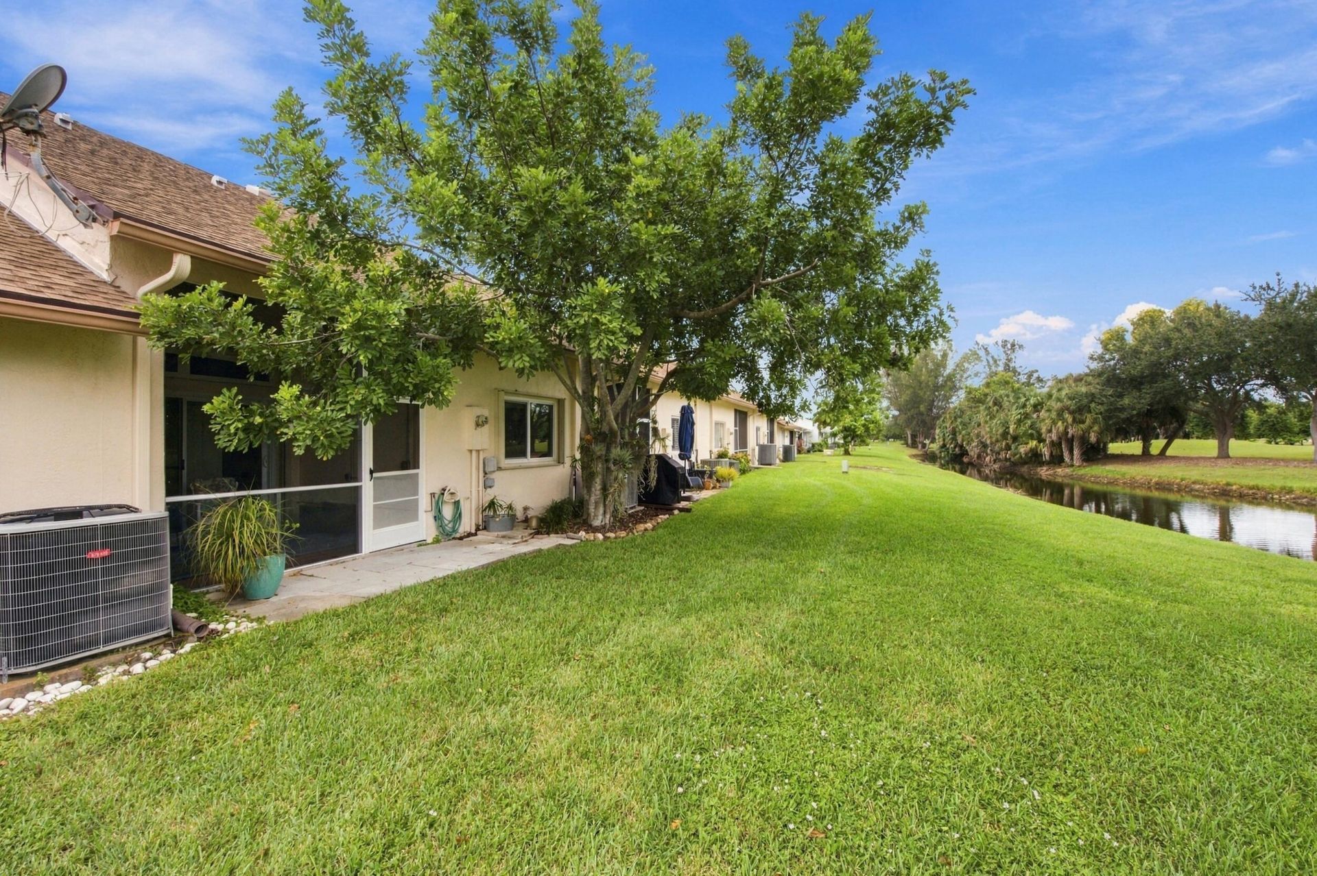 186 Par Drive, Unit 186, Royal Palm Beach, FL 33411 Photo