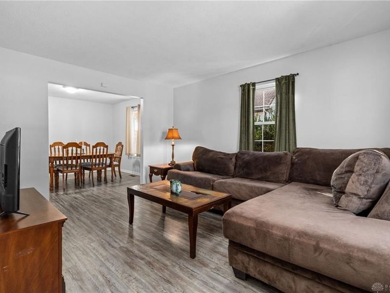 1435 W Second Street, Xenia, OH 45385 Photo 4