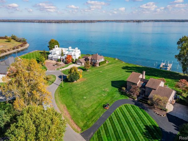 17505 Parke Lane , Grosse Ile Township, Mi 48138