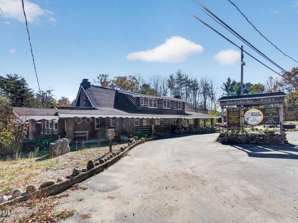 1256 Lake Avenue, Lake Luzerne, NY 12846