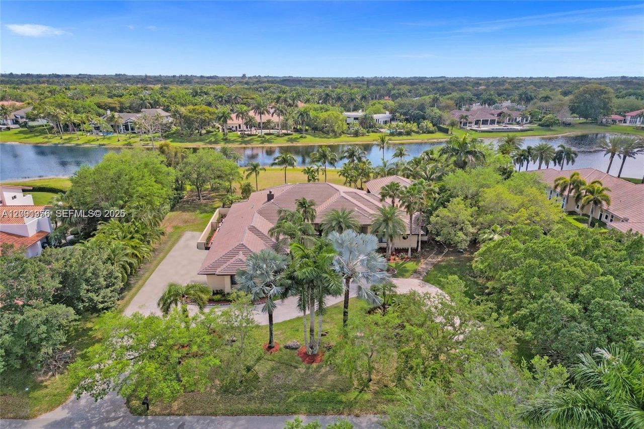 3320 Bridle Path Ln, Weston, FL 33331 Photo