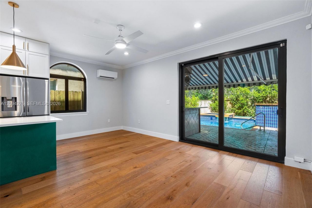 3129 Jackson Ave , Unit 3129, Miami, FL 33133 Photo