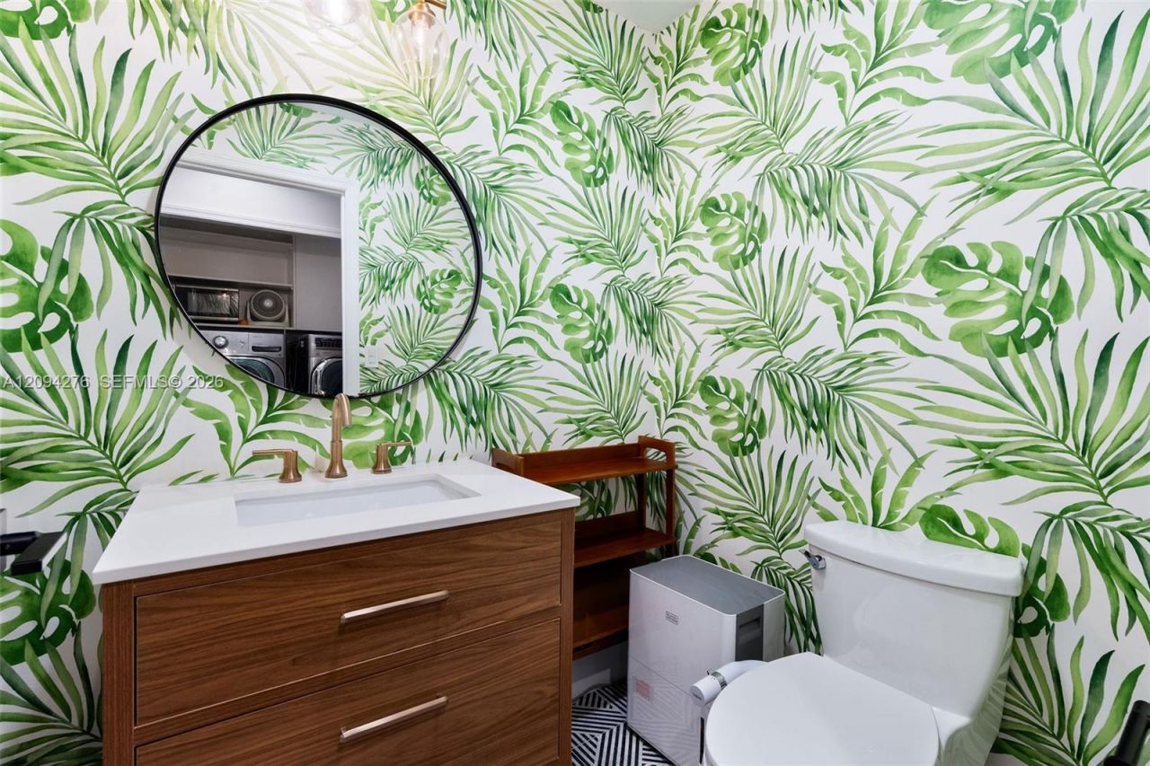 3129 Jackson Ave , Unit 3129, Miami, FL 33133 Photo