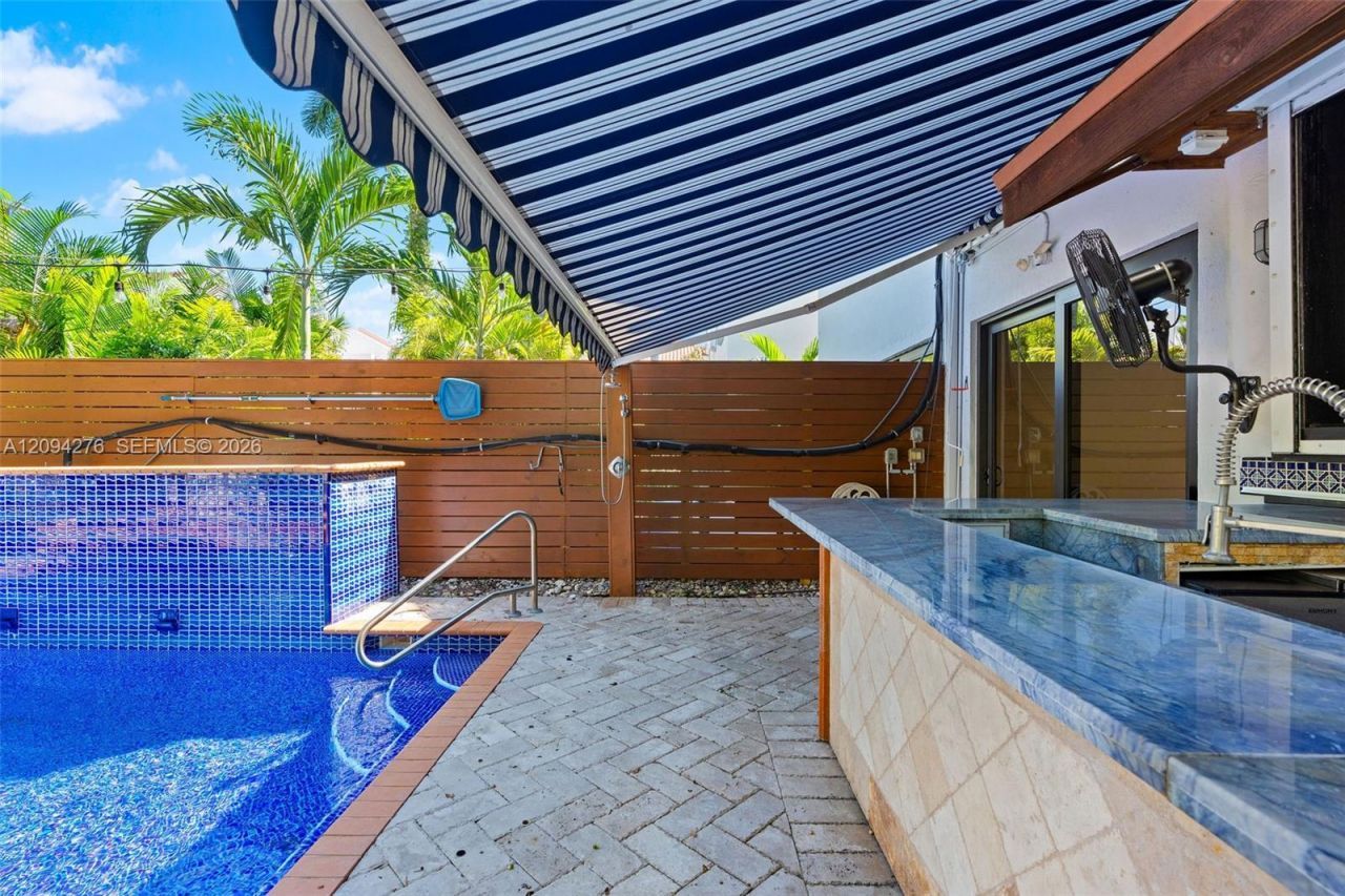 3129 Jackson Ave , Unit 3129, Miami, FL 33133 Photo