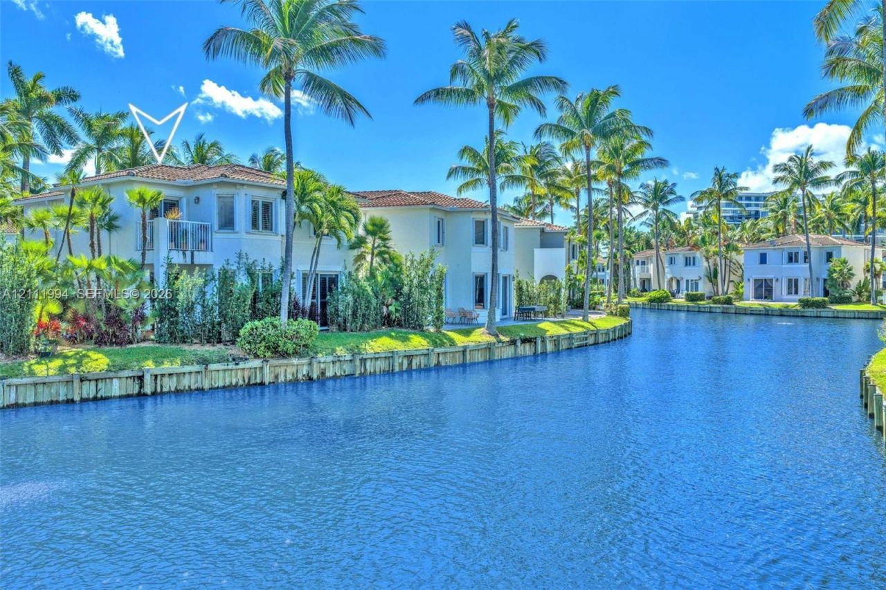 3065 NE 208th Ter, Aventura, FL 33180 Photo
