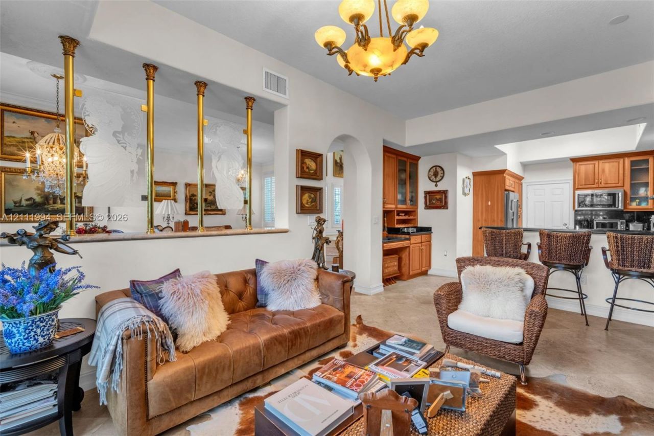 3065 NE 208th Ter, Aventura, FL 33180 Photo