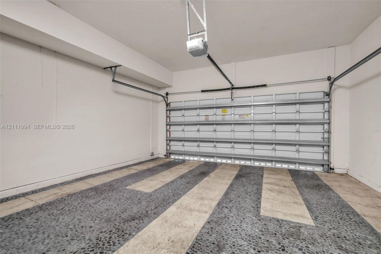 3065 NE 208th Ter, Aventura, FL 33180 Photo