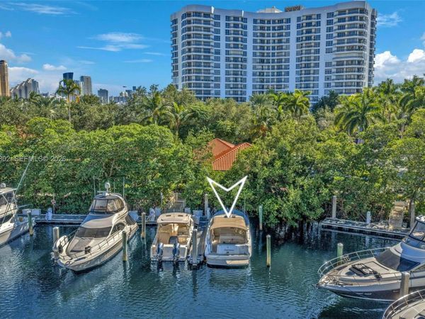 3575 Mystic Pointe Dr , Aventura, FL 33180