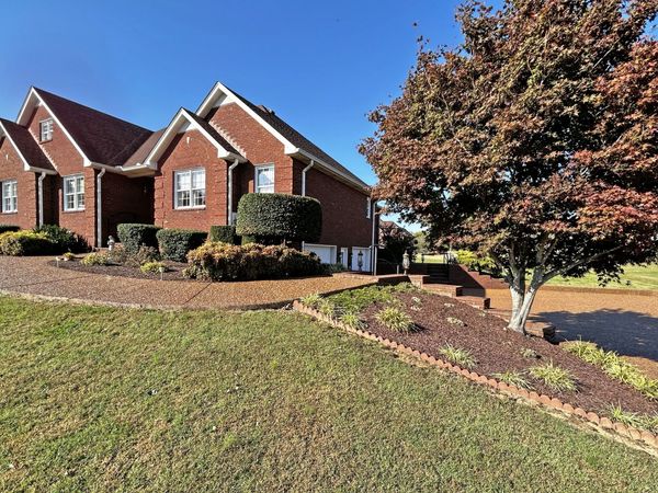114 Haynes Ln , Portland, TN 37148