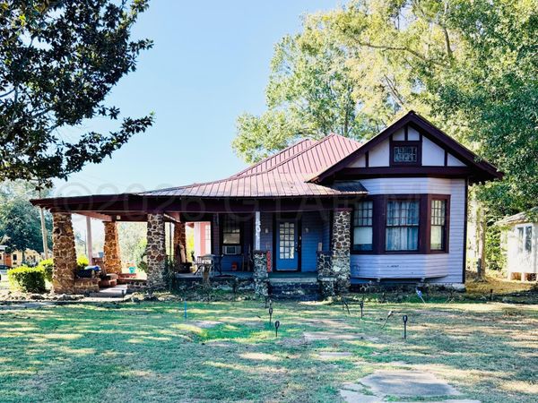 401 Missouri Avenue, McComb, MS 39648