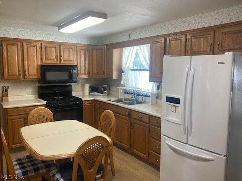 3902 Niles Carver, Mineral Ridge, OH 44440 Photo 3