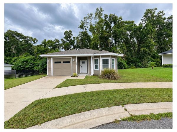 556 NW 259TH TERRACE , NEWBERRY, FL 32669