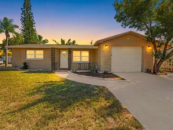 1102 CROYDON LANE , HOLIDAY, FL 34691
