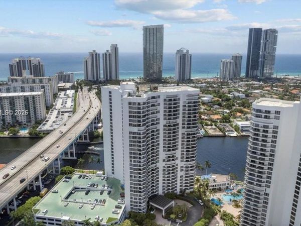19195 NE 36th Ct , Unit 2004, Aventura, FL 33180