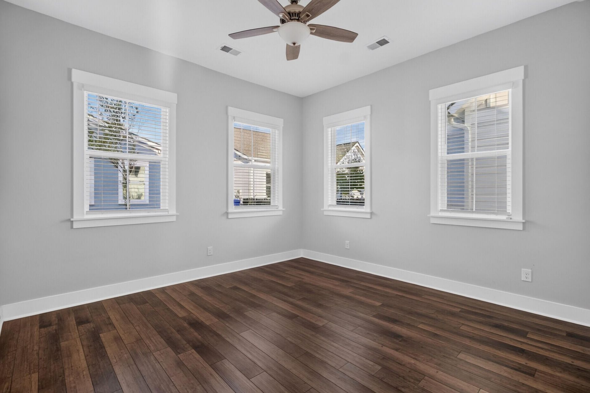 1513 Spicata Street Photo 16