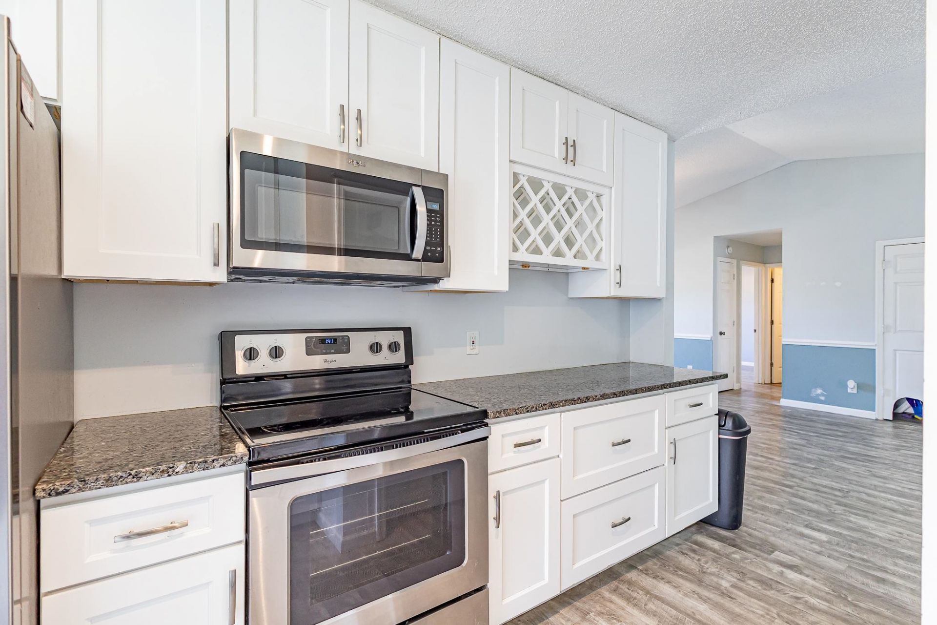 2642 Temperance Dr.  Photo 11