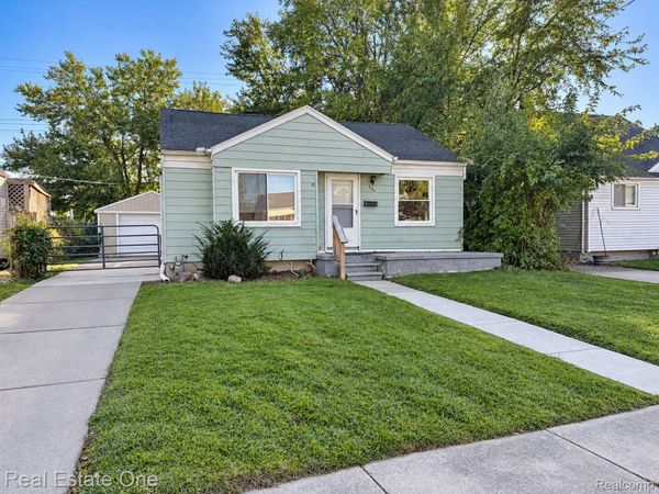 635 Mayflower Avenue , Lincoln Park, Mi 48146