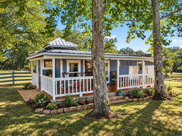 327 Walnut Creek RD, Bastrop, TX 78602