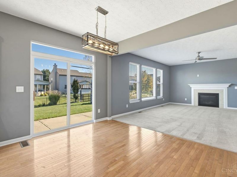 7188 Tressel Wood Drive, Green Township, OH 45248 Photo 15
