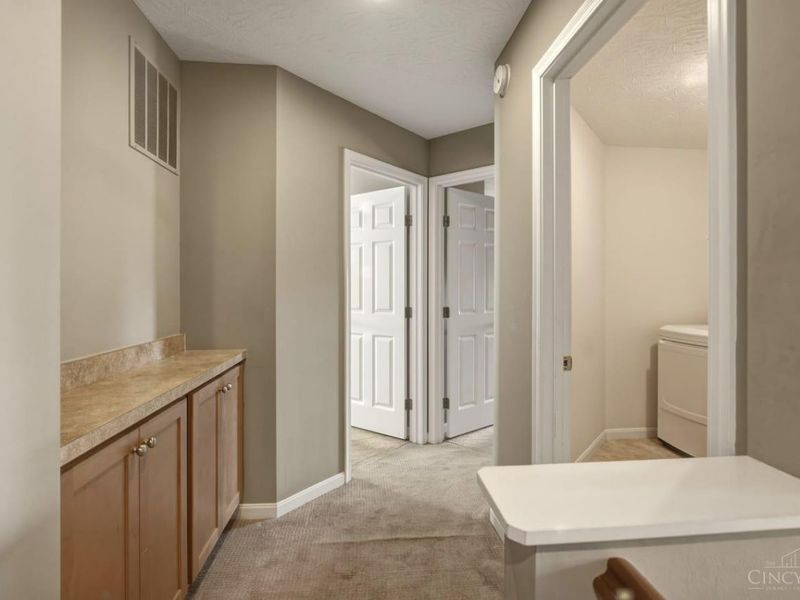 7188 Tressel Wood Drive, Green Township, OH 45248 Photo 34