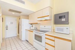 1304 N Ocean Blvd.  photo 4