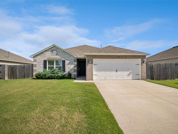 14209 N 73 Avenue , Collinsville, OK 74021
