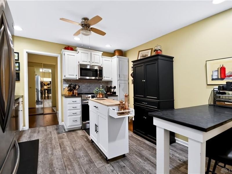 5364 Landau Drive, Unit 25, Kettering, OH 45429 Photo 10