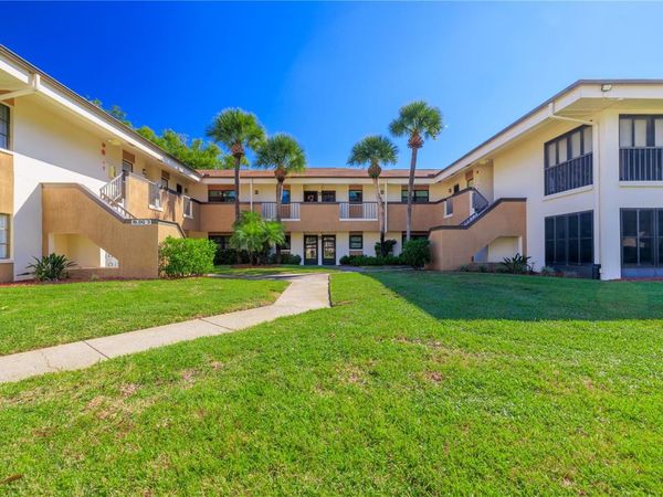 2700 NEBRASKA AVENUE , Unit 3-103, PALM HARBOR, FL 34684