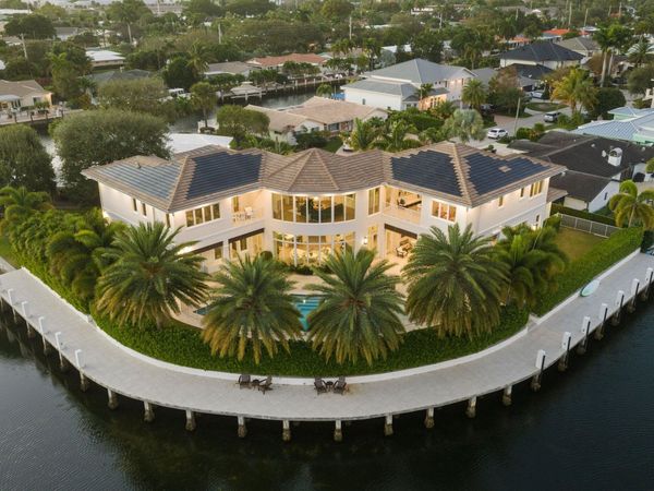 3700 NE 24TH Avenue, Lighthouse Point, FL 33064