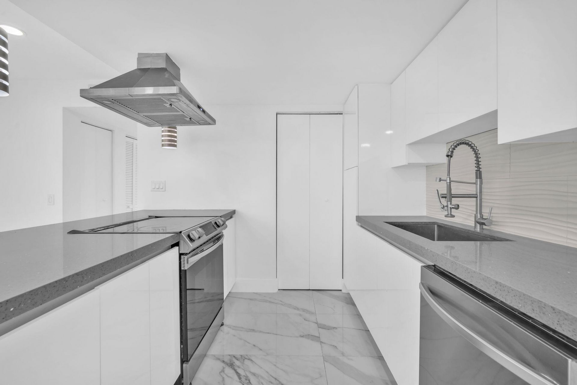 4162 SW 65th Avenue, Unit #84, Davie, FL 33314 Photo
