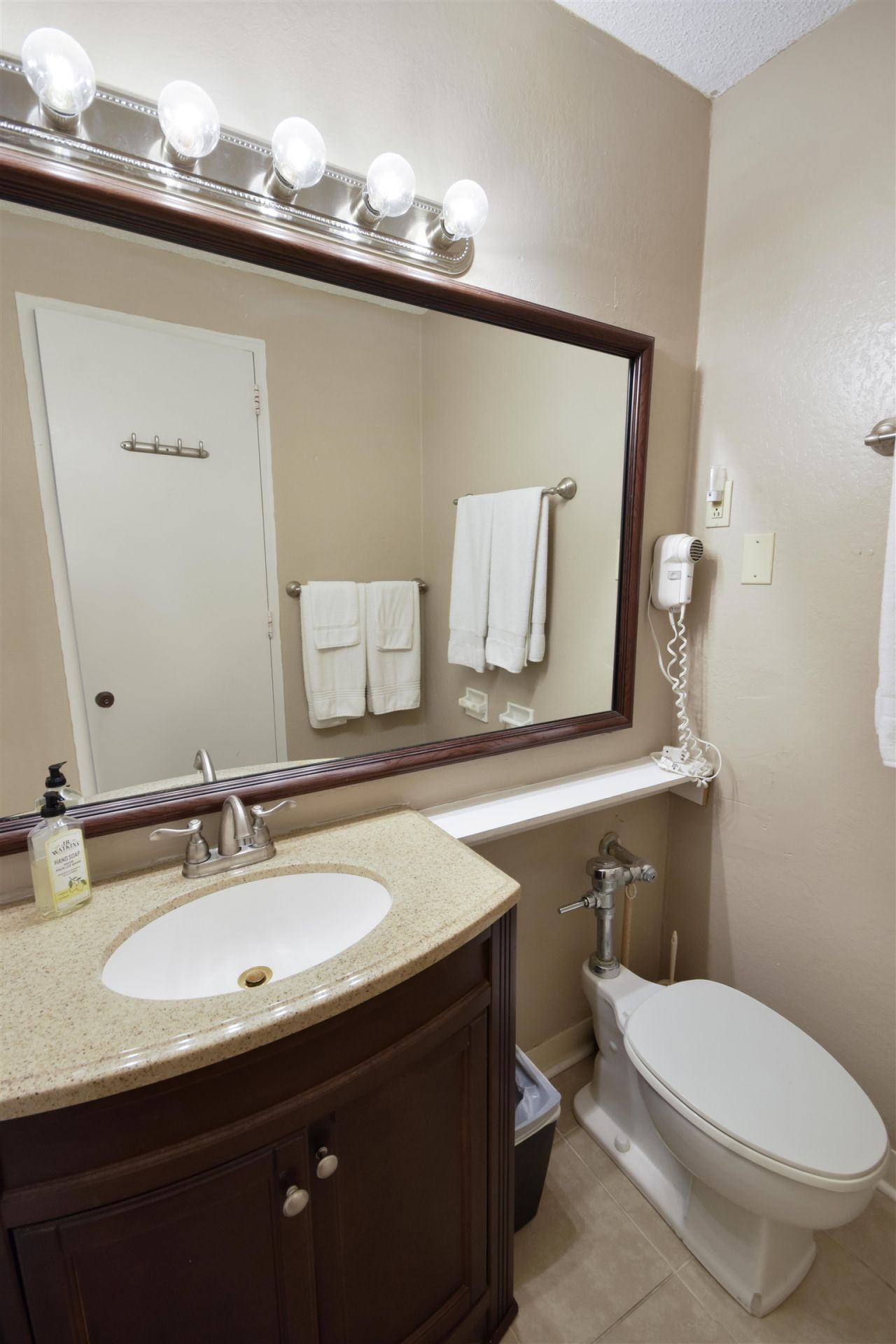 6803 N Ocean Blvd.  Photo 11