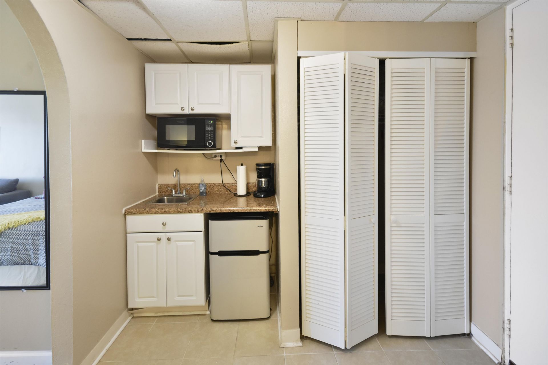 6803 N Ocean Blvd.  Photo 9