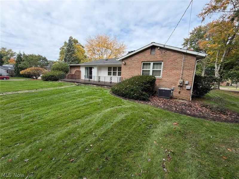 1040 W Milton Street, Alliance, OH 44601 Photo 7