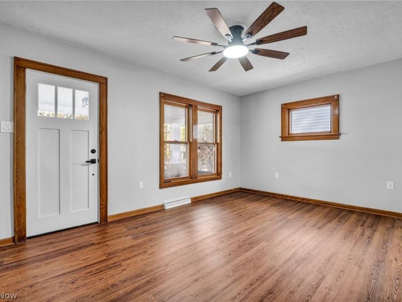 448 Allenford Street, Akron, OH 44314 Photo 8