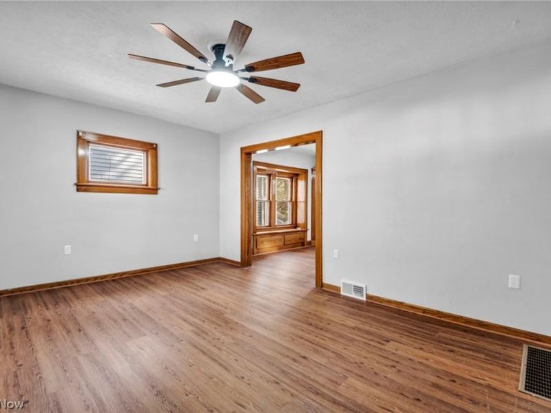 448 Allenford Street, Akron, OH 44314 Photo 9