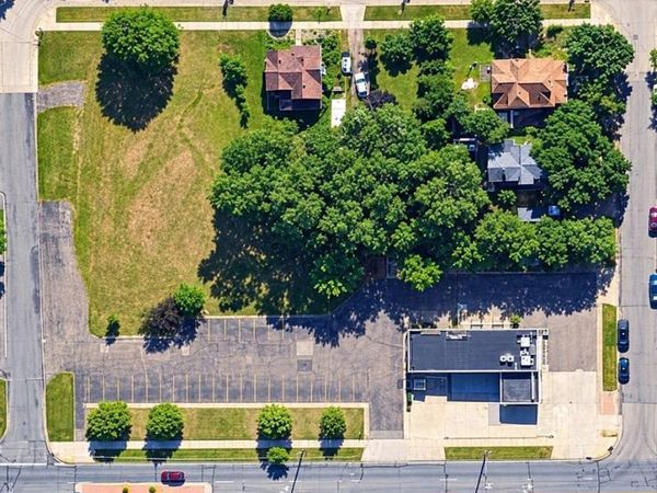 2125 3rd Street, Eau Claire, WI 54703