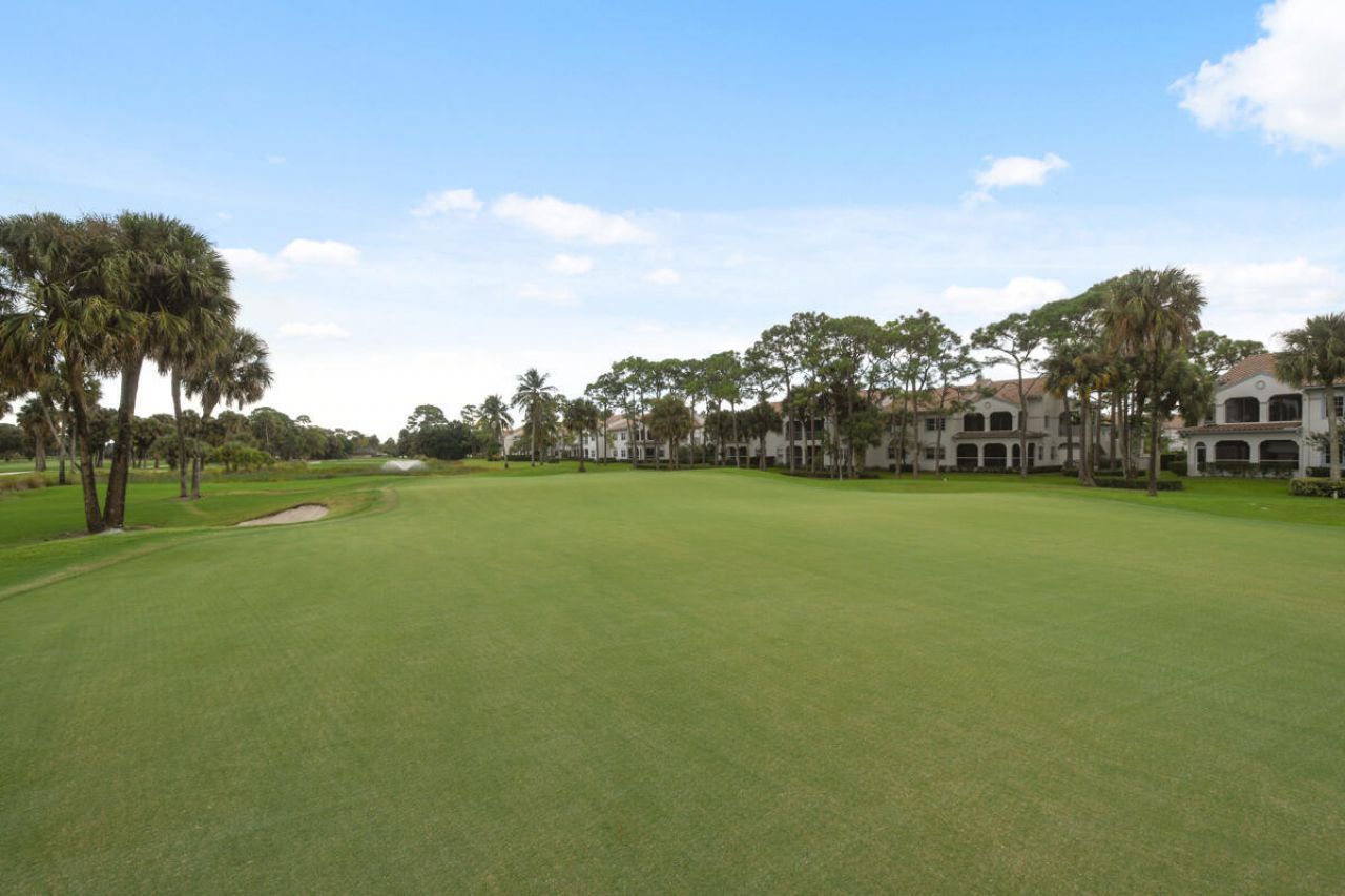 206 Ryder Cup Circle S, Palm Beach Gardens, FL 33418 Photo