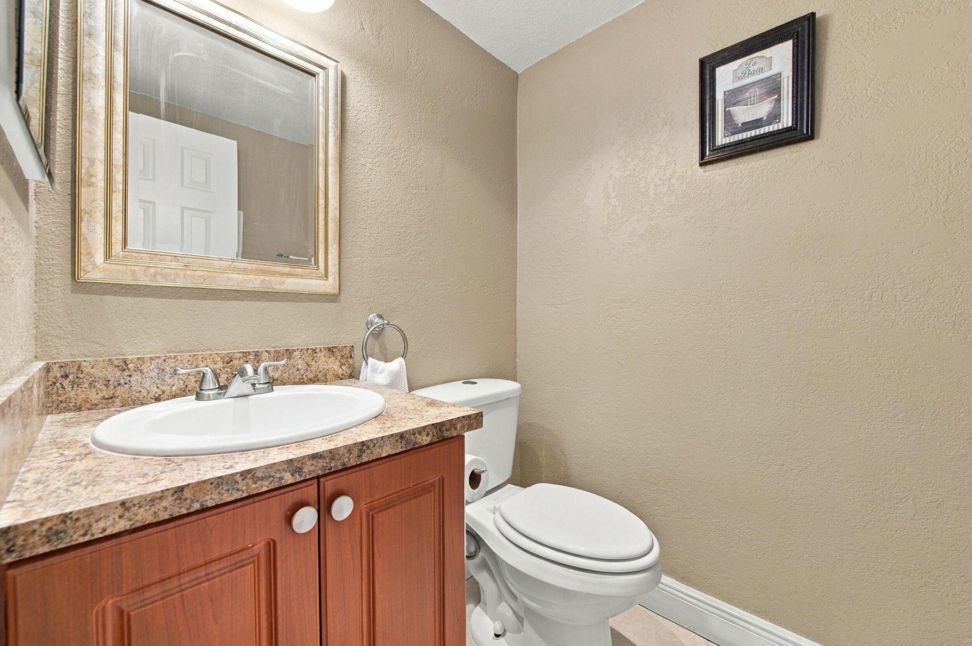 823 Flanders R Drive, Unit R, Delray Beach, FL 33484 Photo