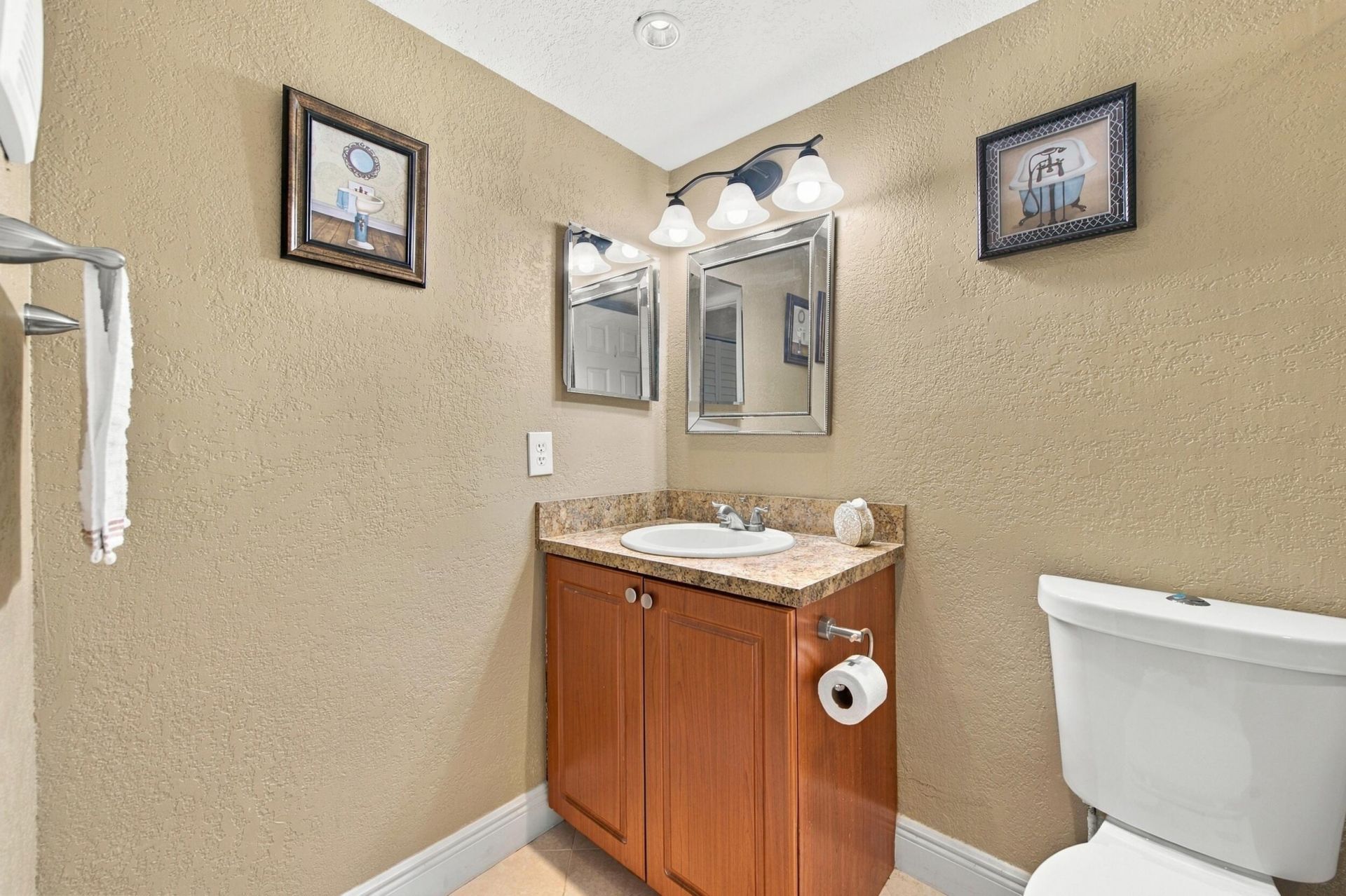 823 Flanders R Drive, Unit R, Delray Beach, FL 33484 Photo