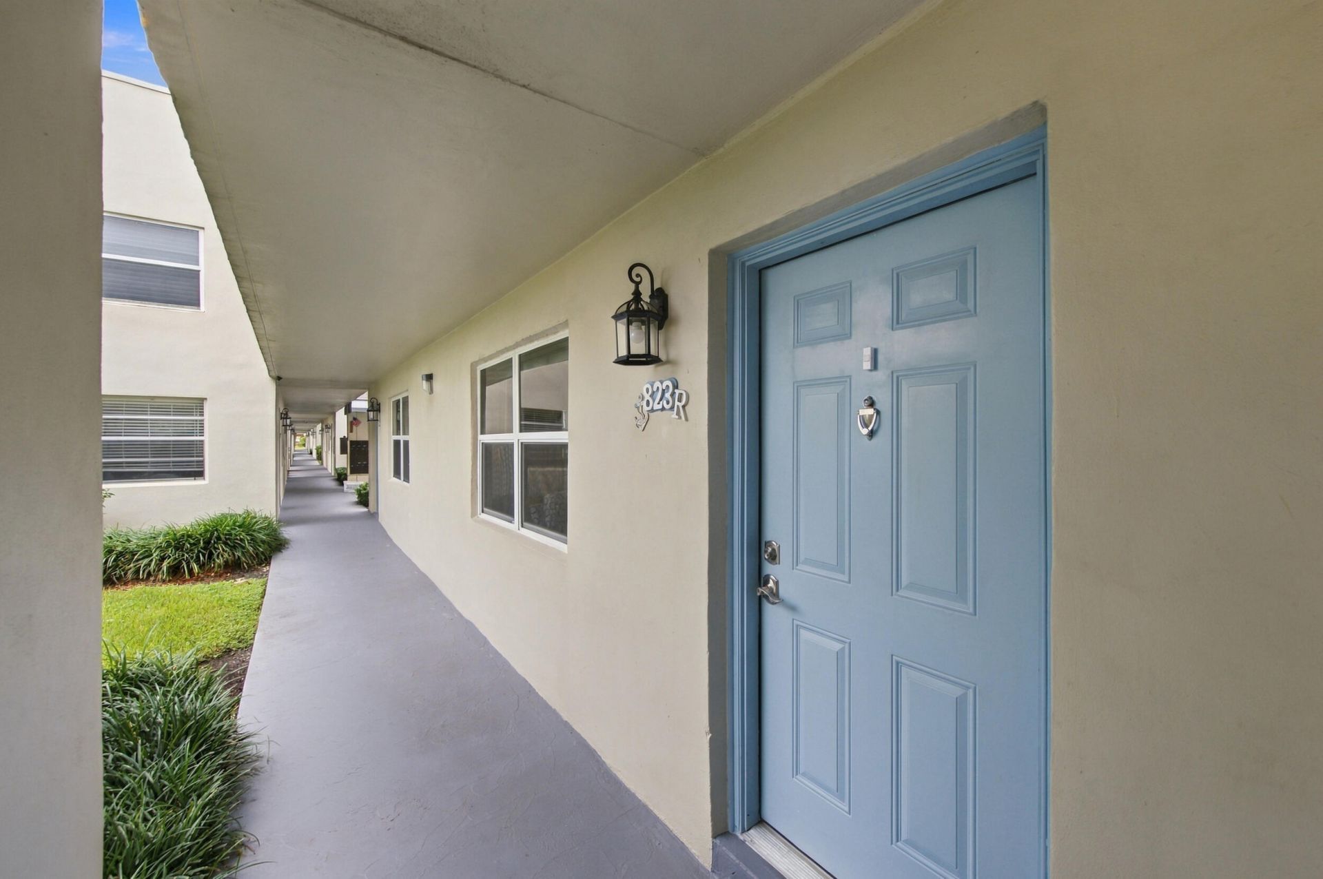 823 Flanders R Drive, Unit R, Delray Beach, FL 33484 Photo