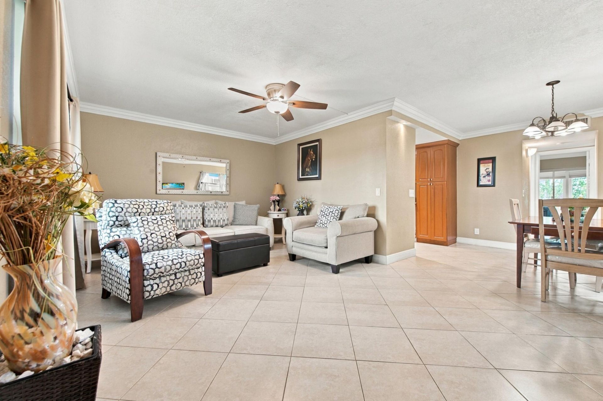 823 Flanders R Drive, Unit R, Delray Beach, FL 33484 Photo