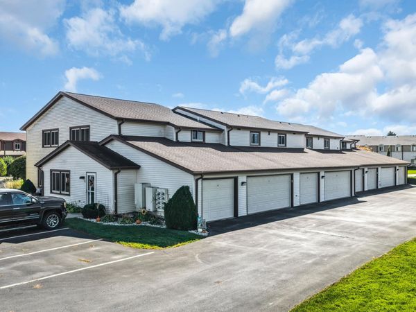 7240 Mariner Dr, Unit 7, Mount Pleasant, WI 53406
