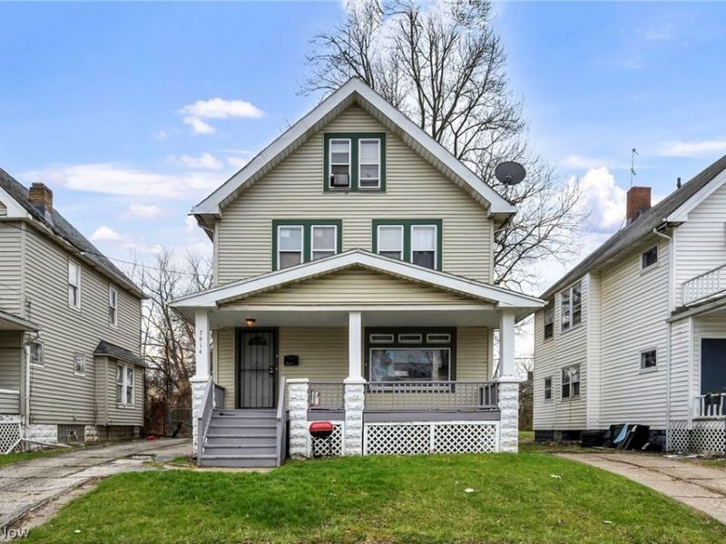 7914 Dorver Avenue, Cleveland, OH 44105 Photo 2