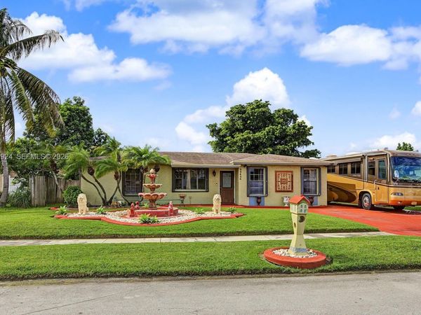 25424 SW 128th Ave , Homestead, FL 33032