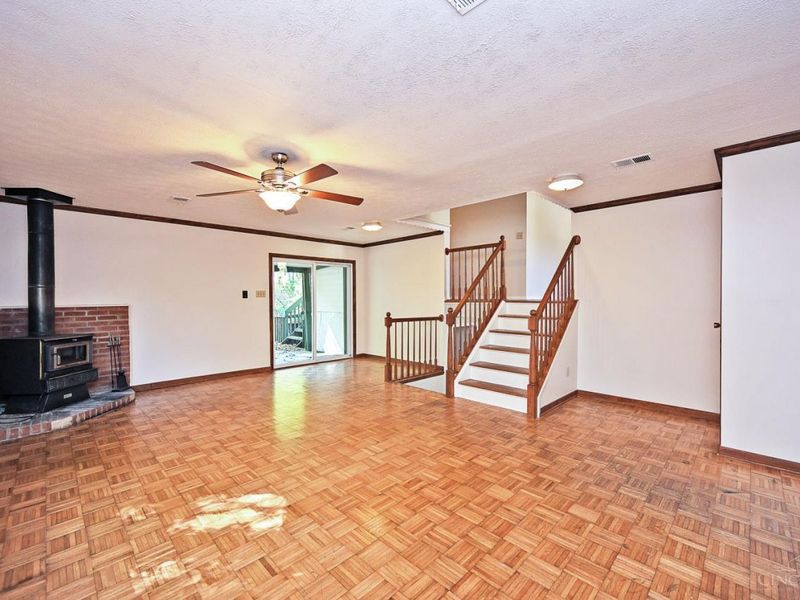 11626 Hinkley Drive, Forest Park, OH 45240 Photo 7